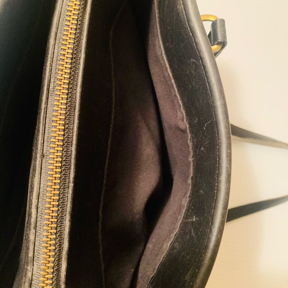 Coach Vintage Classic Compartment Shoulder/Tote Black Glovetanned Leather - Picture 7 of 13